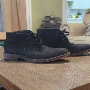 Aston Grey Black Suede Chukka Boots